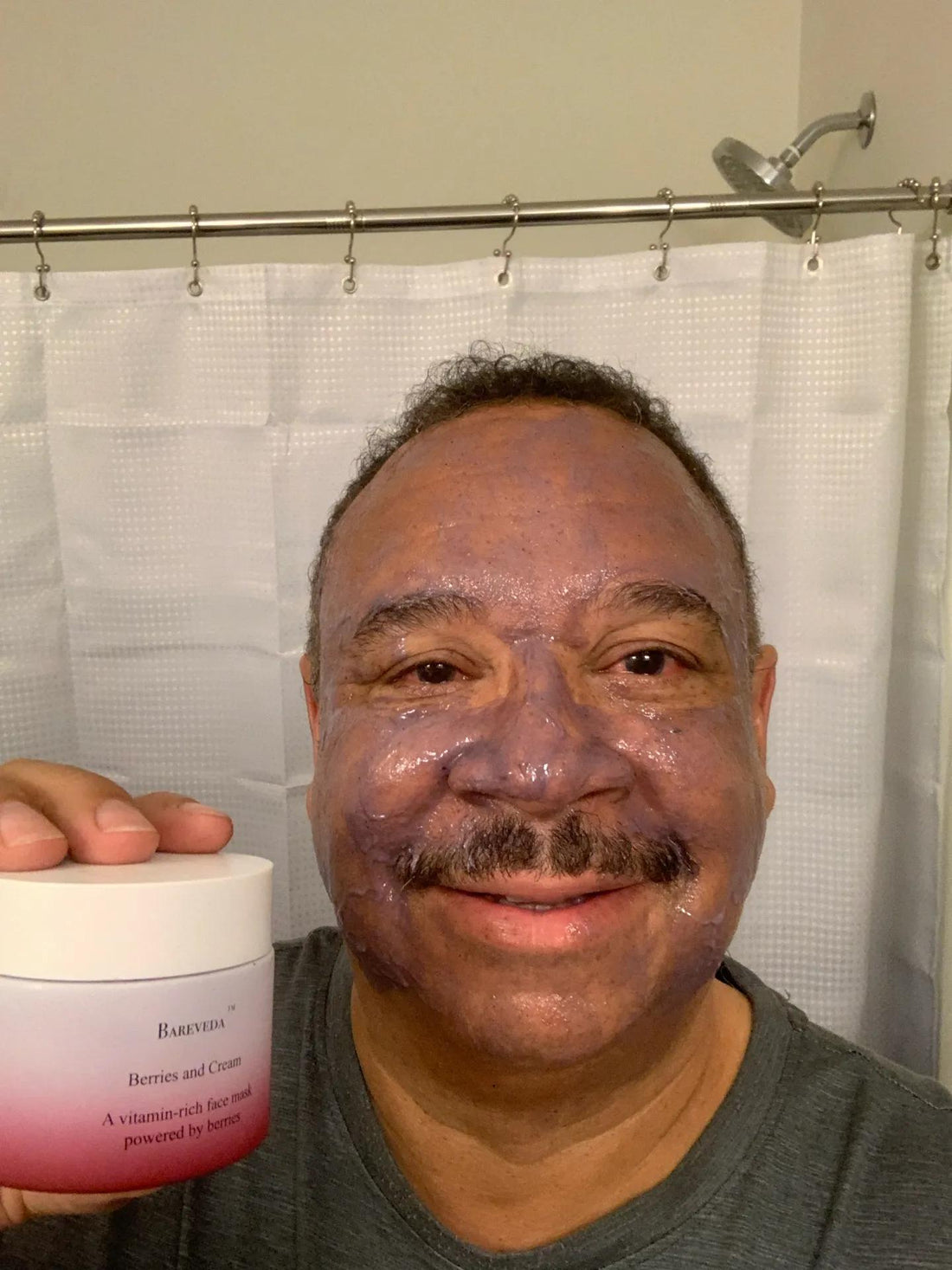 Bareveda™ Berries & Cream Face Mask